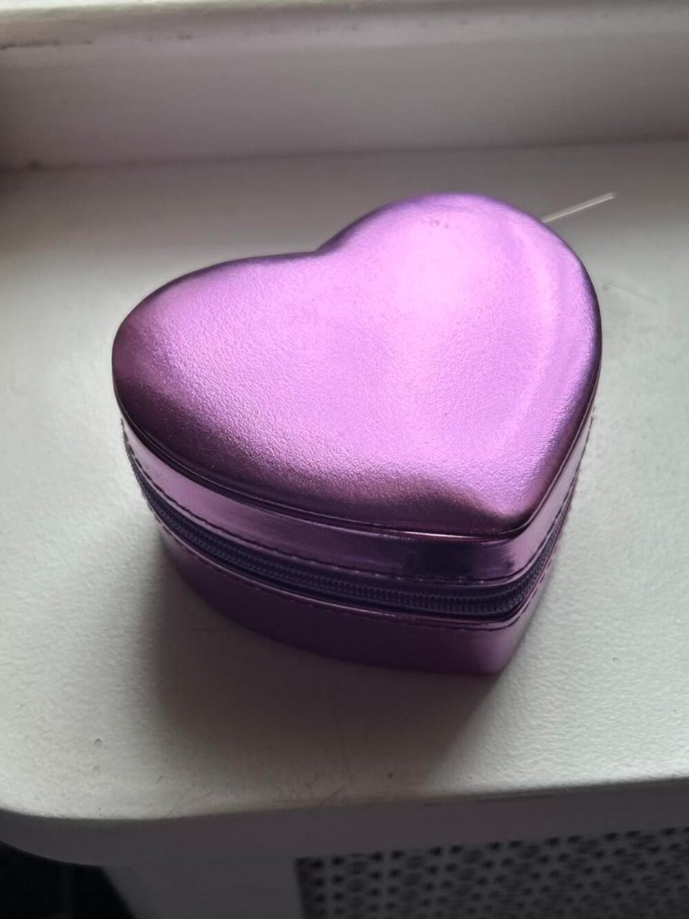NWT Pink/Purple Zip Up Soft Jewelry Box
